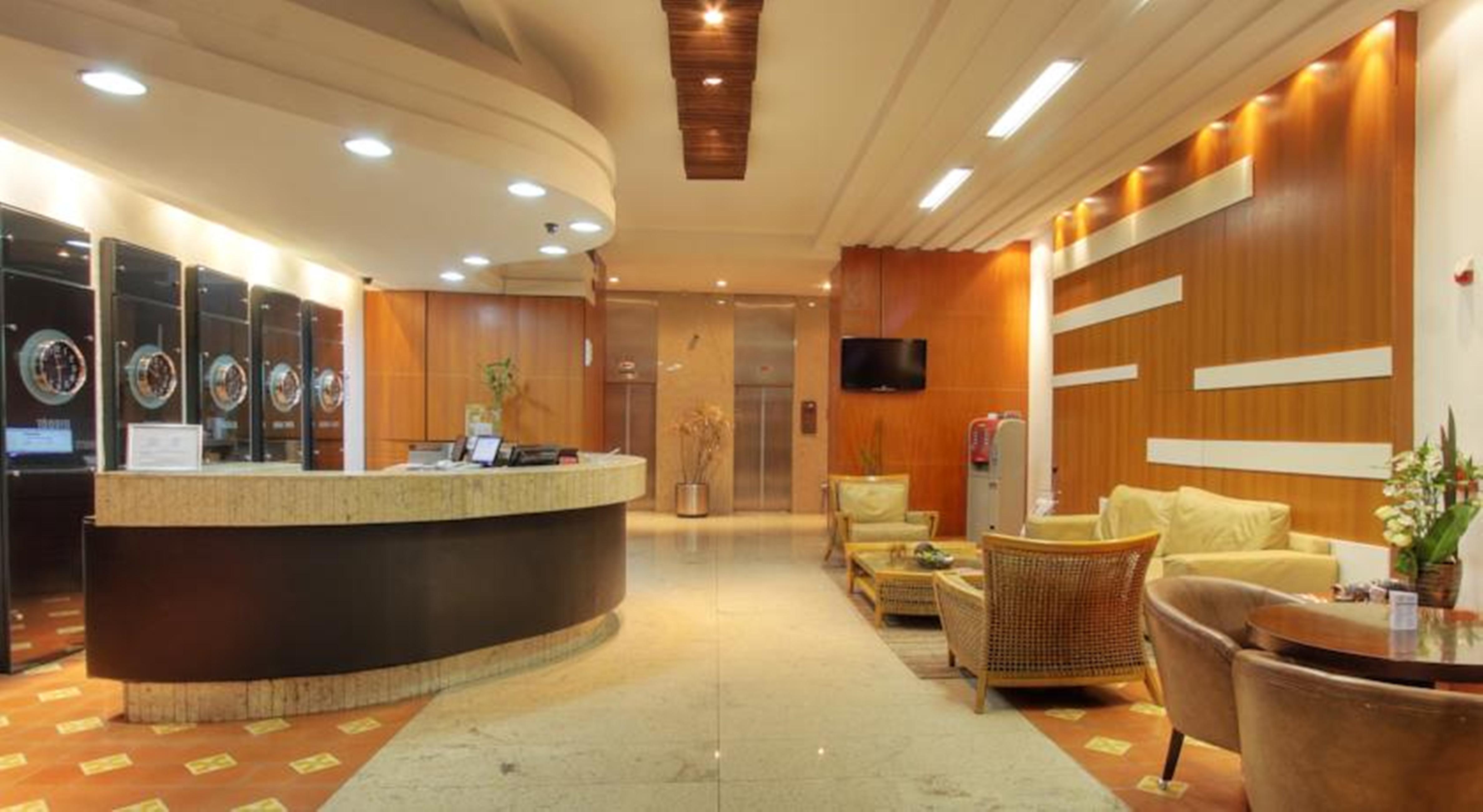 Hotel Bristol Brasil 500 Curitiba Batel Esterno foto