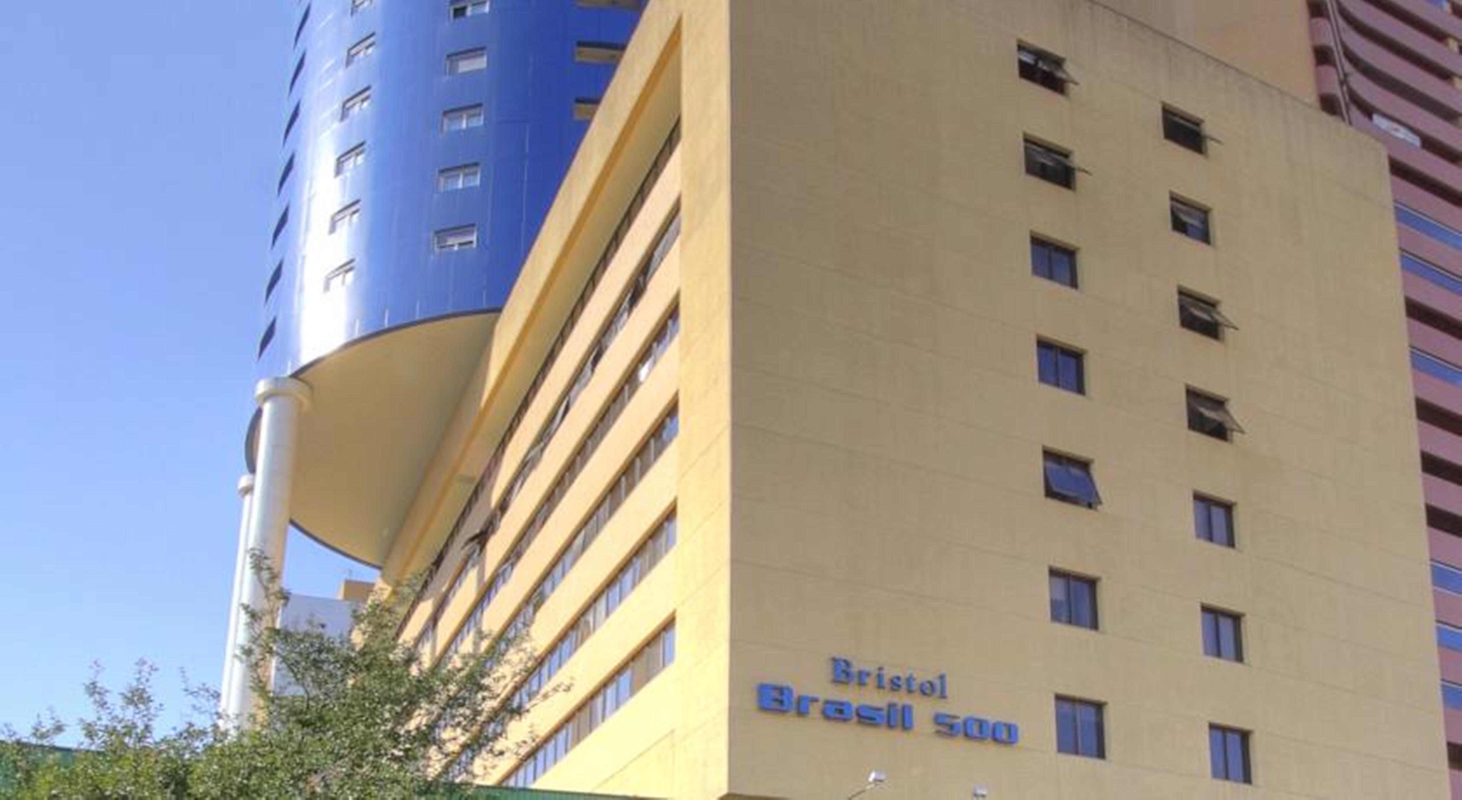Hotel Bristol Brasil 500 Curitiba Batel Esterno foto